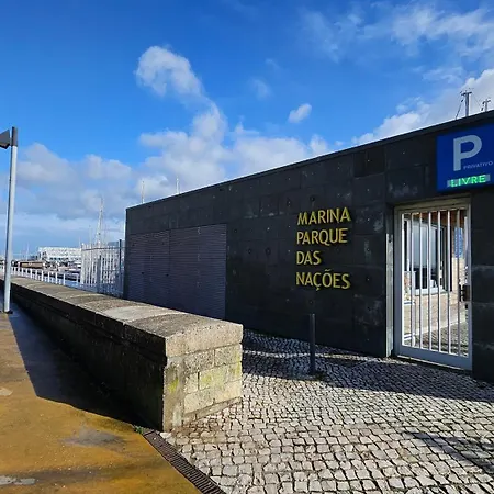 Expo Barco Lancha H33 Hotel na wodzie *