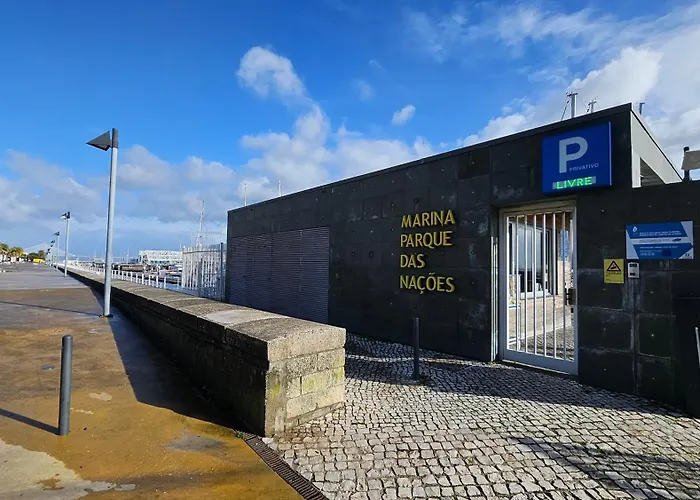 Expo Barco Lancha H33 Bateau-hôtel *