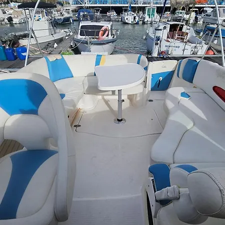 Úszó hotel Expo Barco Lancha H33 Lisboa